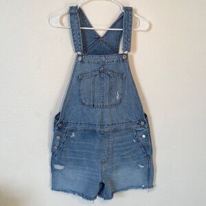 Old Navy denim distressed short Overalls Women’s Size L